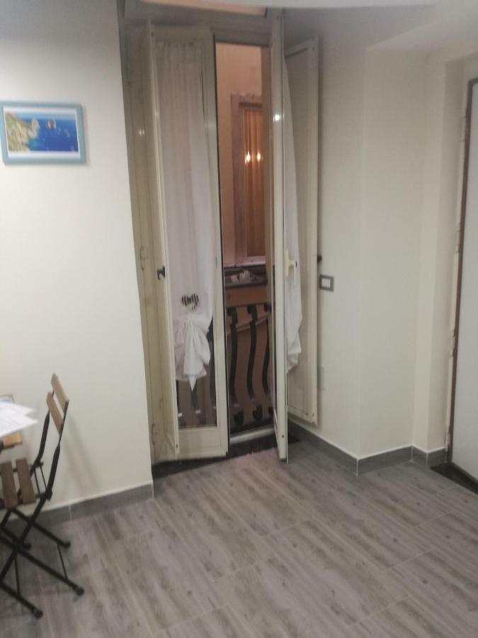 Apartamento La Casa Di Nana' Nápoles Exterior foto